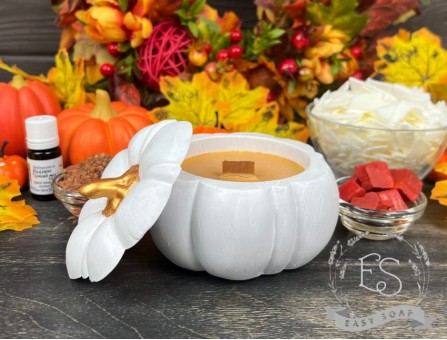 Свічка у гарбузі