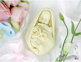 Силиконовая форма для мыла "Малыш в полотенце с розами" 3D