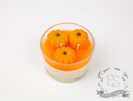 Свеча ручной работы "Десерт тыквенный"